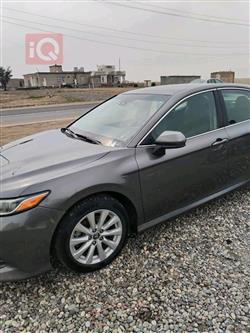 تۆیۆتا کامری